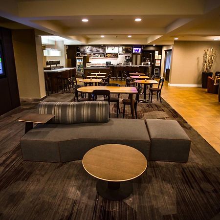 Courtyard Memphis East/Bill Morris Parkway Hotel Екстериор снимка